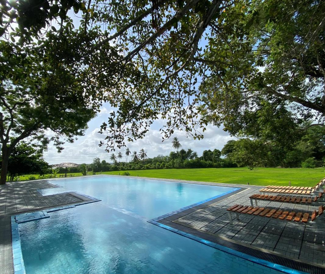 Birdsong Leisure Resort Tissamaharama Exterior foto