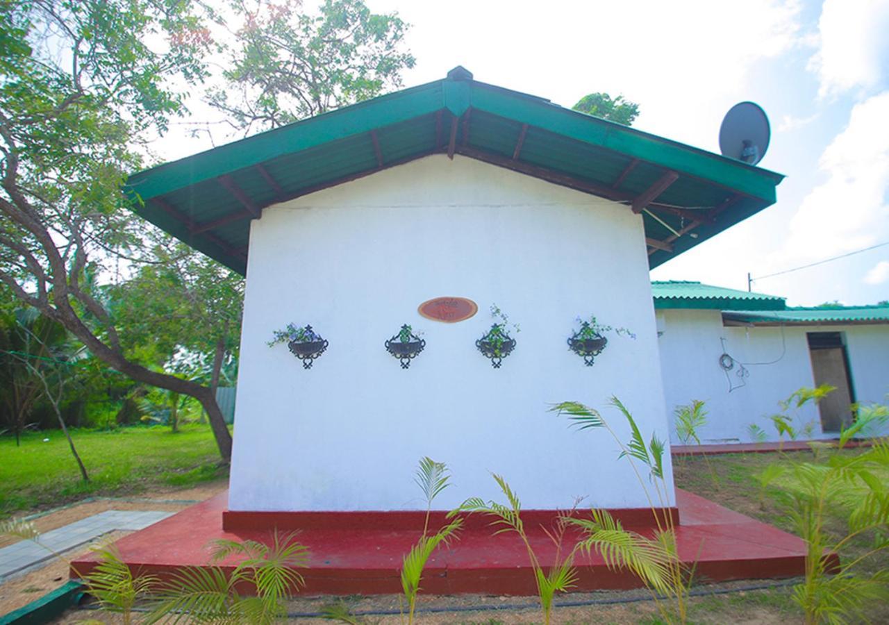 Birdsong Leisure Resort Tissamaharama Exterior foto