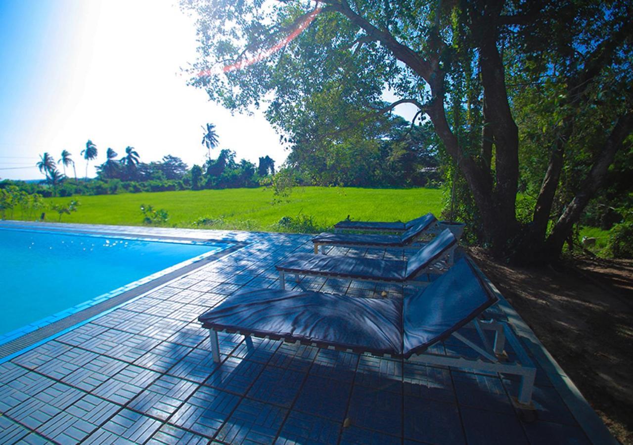 Birdsong Leisure Resort Tissamaharama Exterior foto