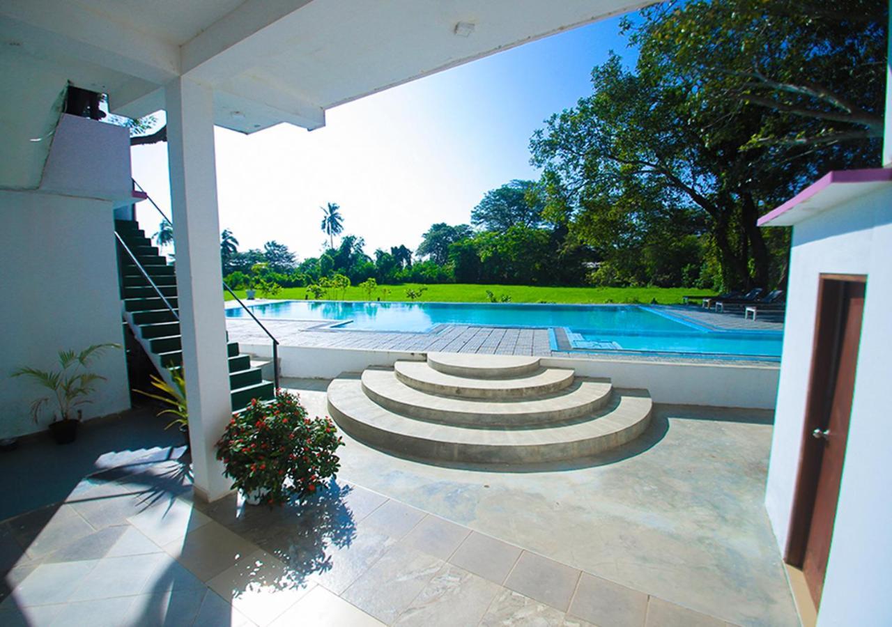 Birdsong Leisure Resort Tissamaharama Exterior foto
